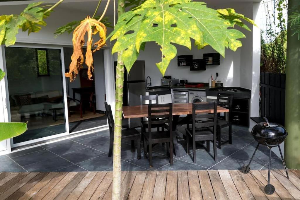 T2 Moderne Avec Piscine Oasis De Nature Et Serenite Petit-Canal Ngoại thất bức ảnh